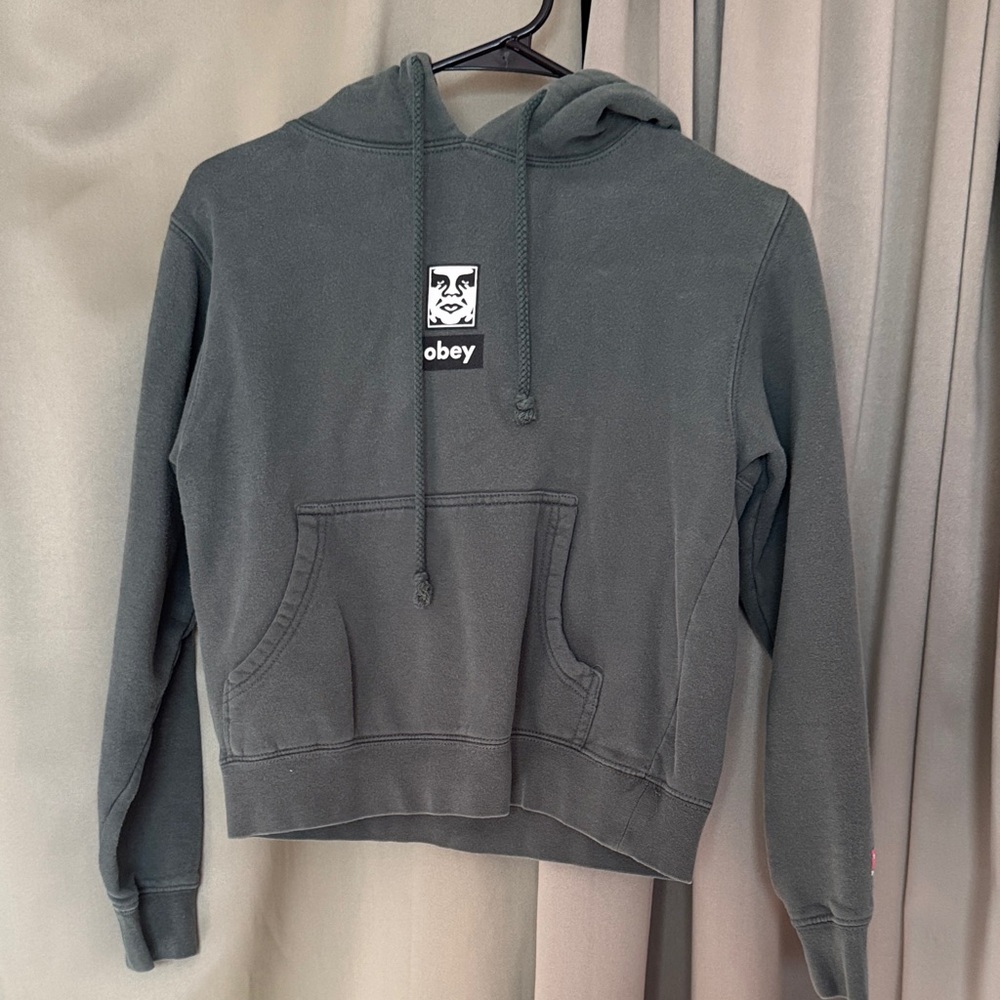 Obey Women's emerald green Hoodie Sweater